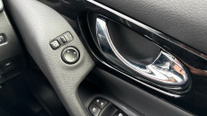 Nissan Qashqai 1.3 DiG-T Acenta Premium 5dr Petrol Hatchback